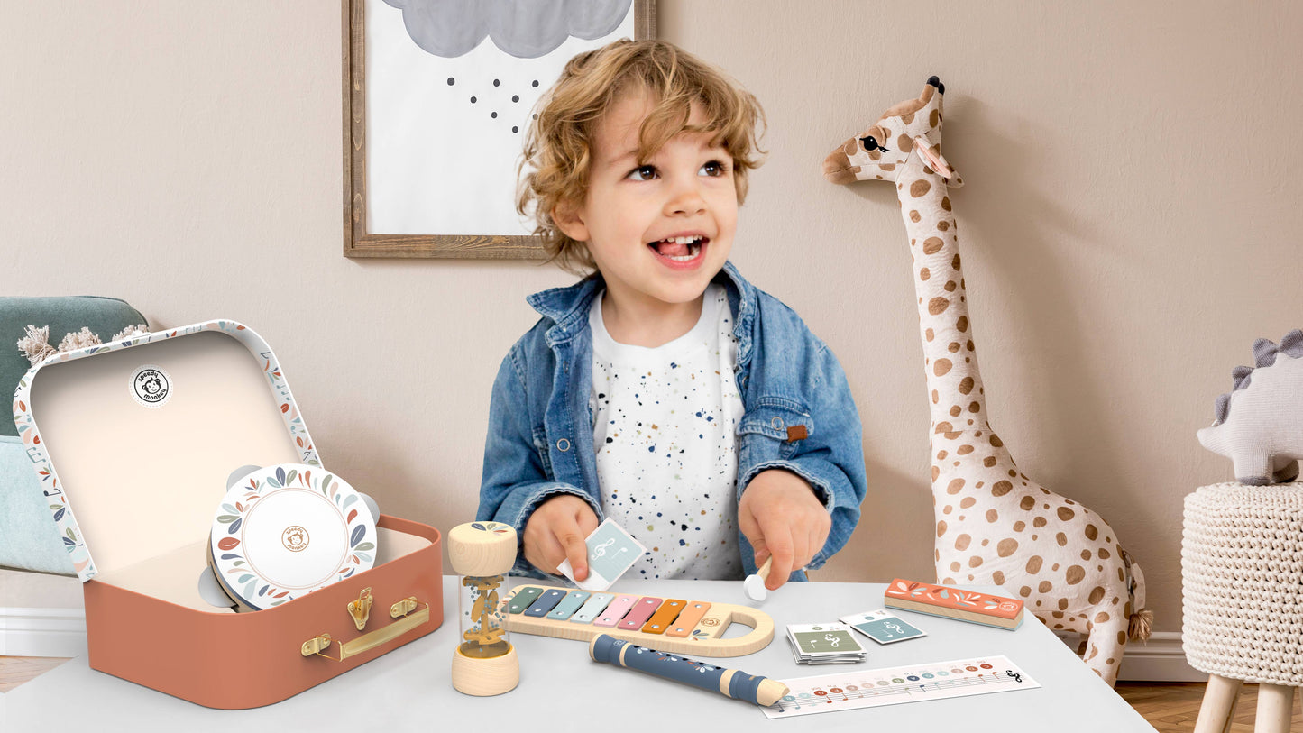 Musical Set w/6 Pieces (Wooden Toys)