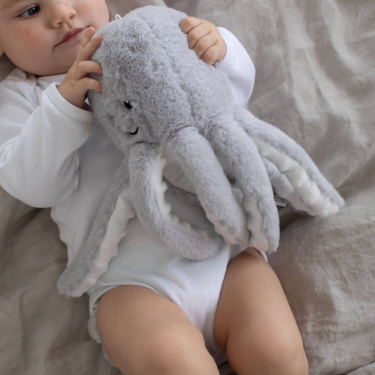 Flow Amsterdam Heartbeat Comforter - Olly Octopus Grey