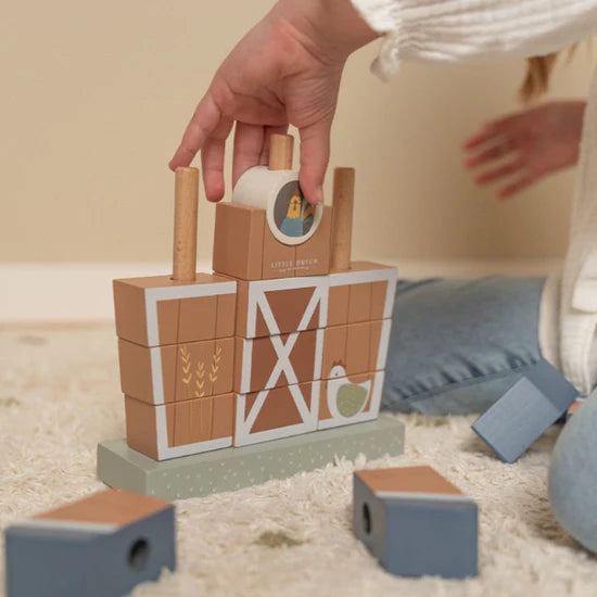 Farmhouse Stacker FSC