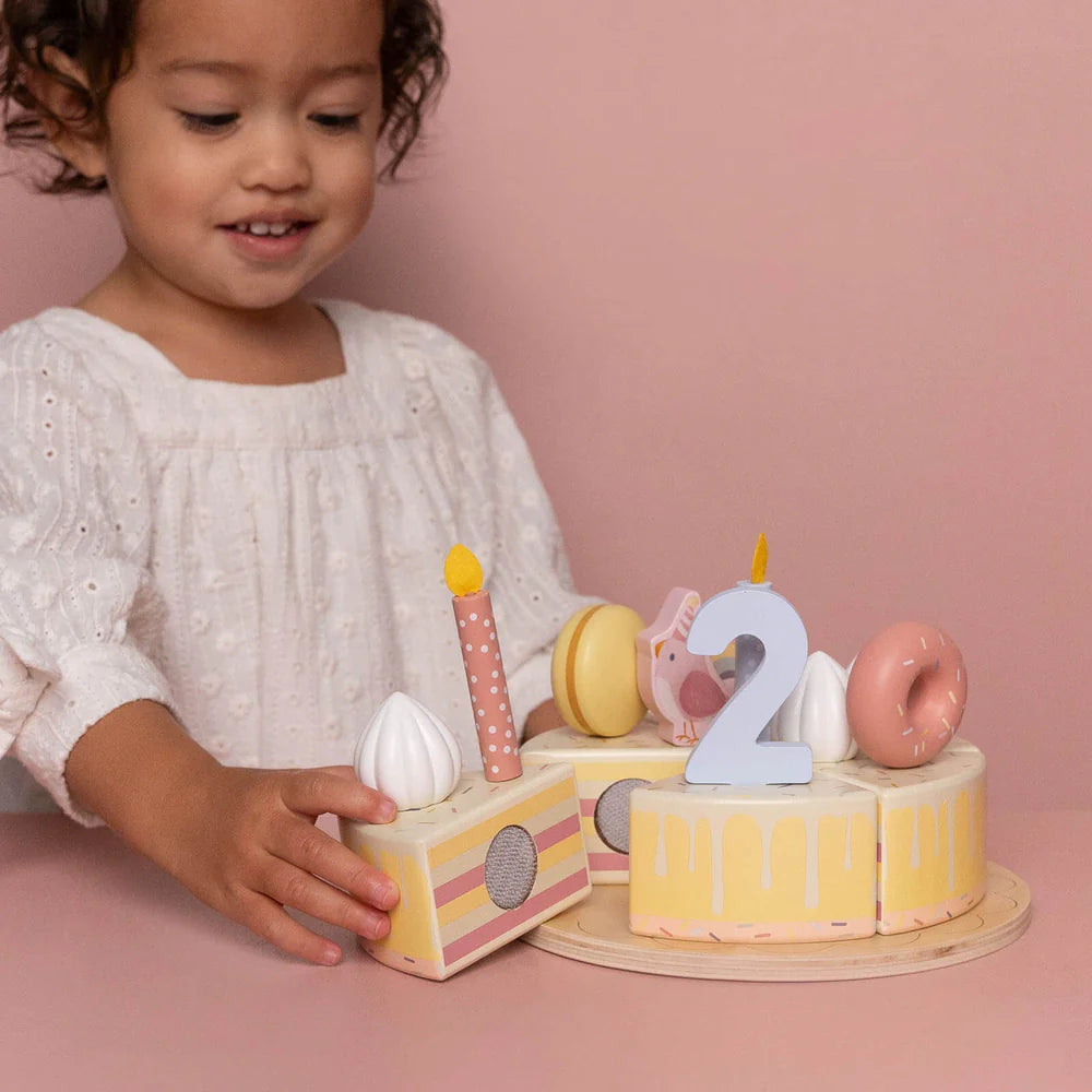 Wooden birthday cake FSC - pink